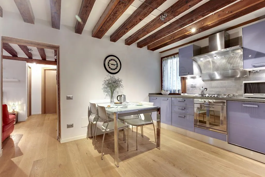 Ca' Patrizia Apartment Venice